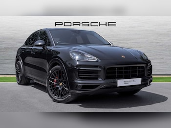 2022 - GTS 5dr Tiptronic S