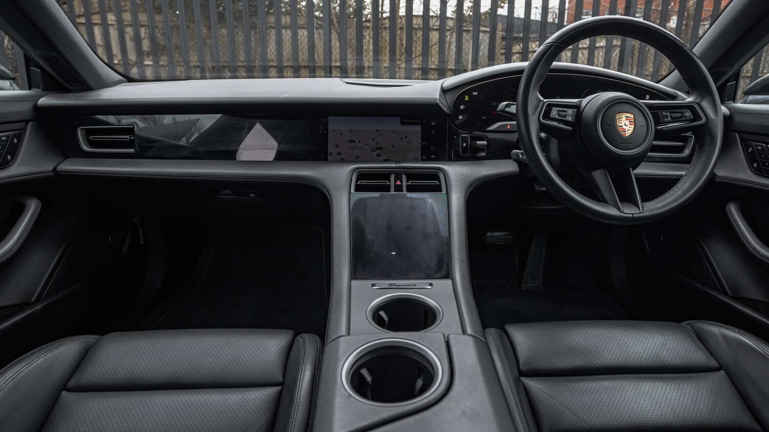 Used Porsche Taycan 2023 for sale - 77219513: Photo 11