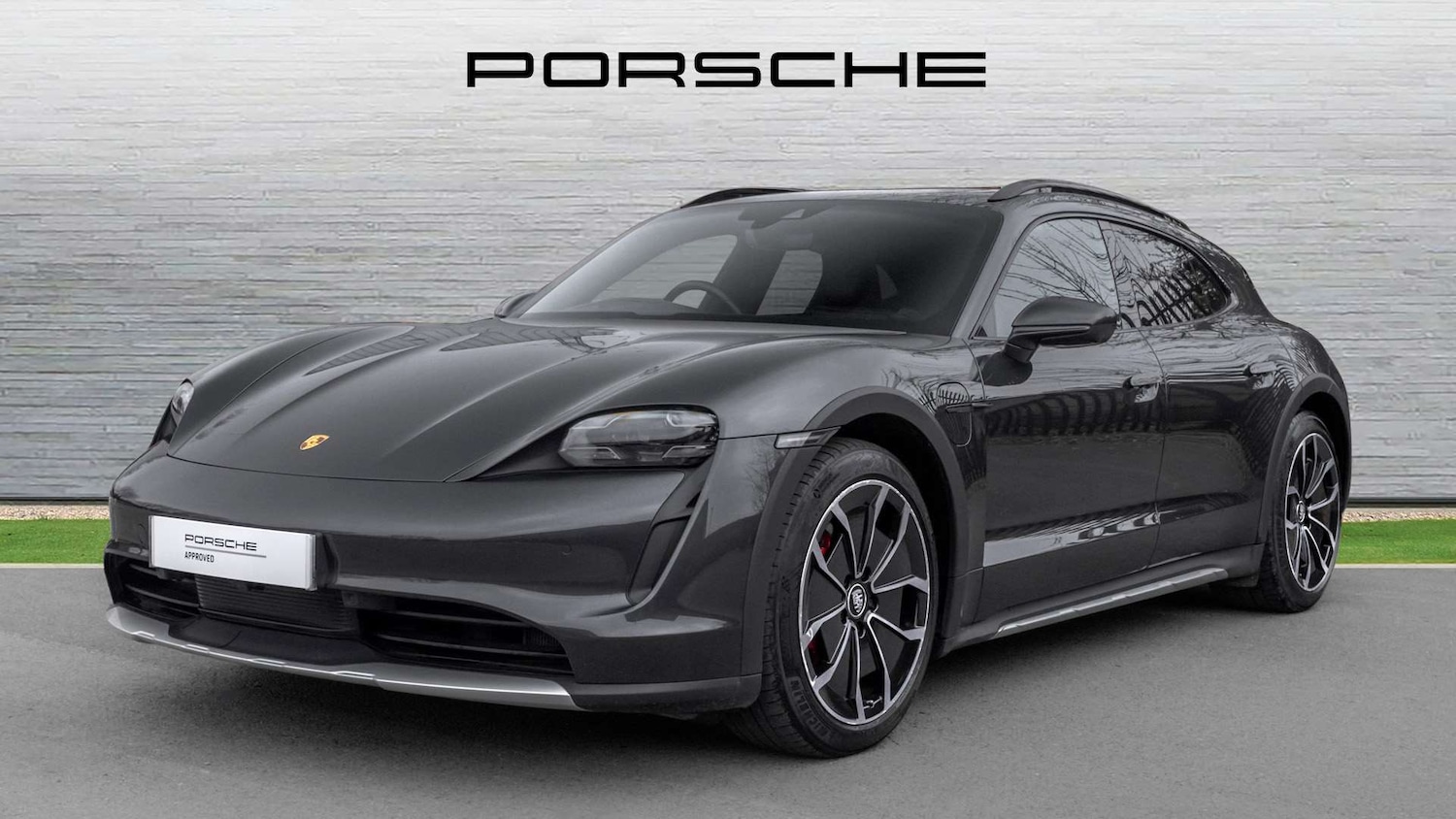 Used Porsche Taycan 2023 for sale - 77219513: Photo 2