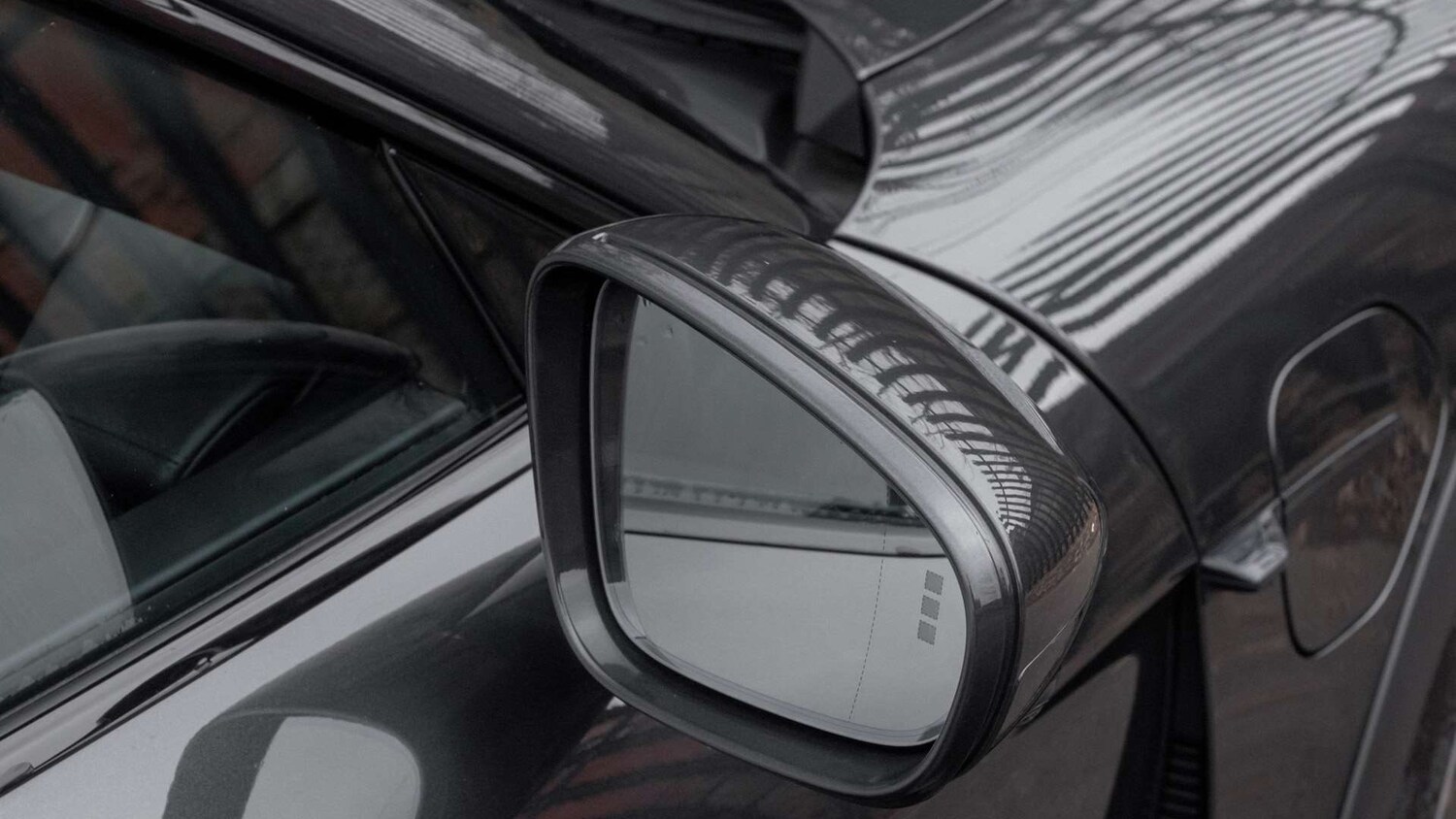 Used Porsche Taycan 2023 for sale - 77219513: Photo 32