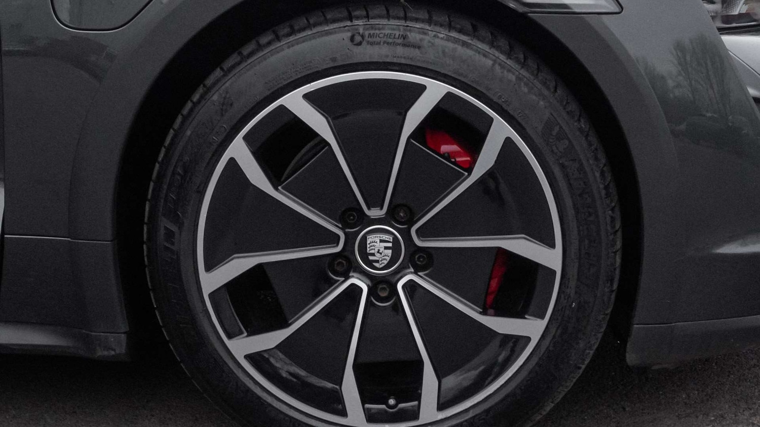 Used Porsche Taycan 2023 for sale - 77219513: Photo 6