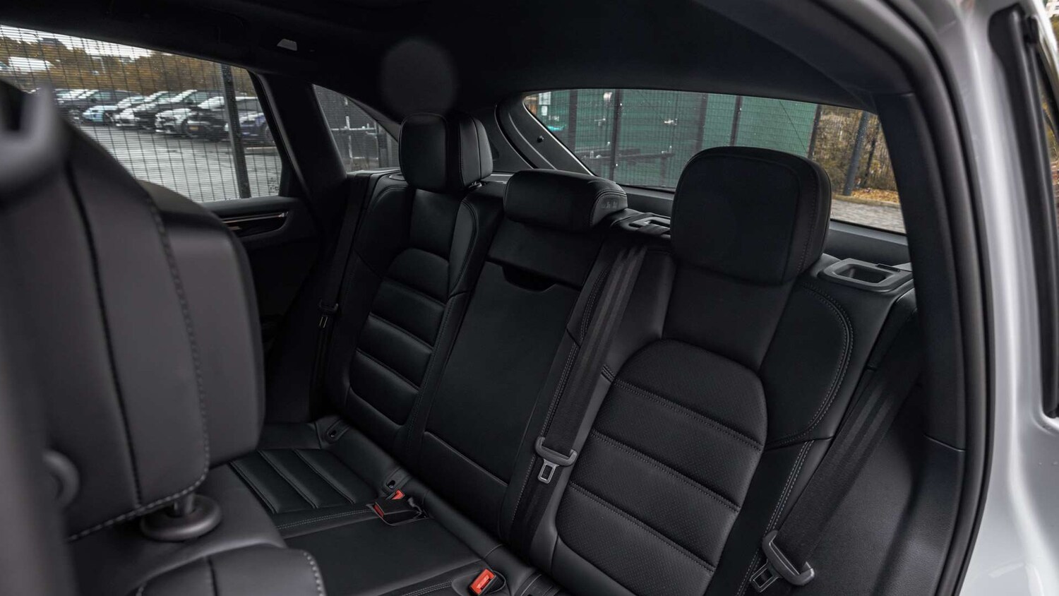 Used Porsche Macan 2025 for sale - 76252207: Photo 14