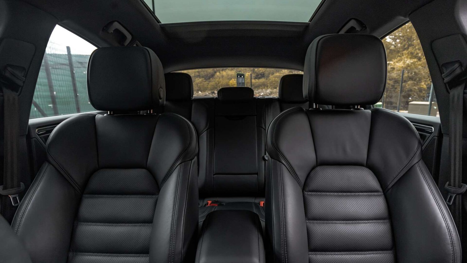 Used Porsche Macan 2025 for sale - 76252207: Photo 15