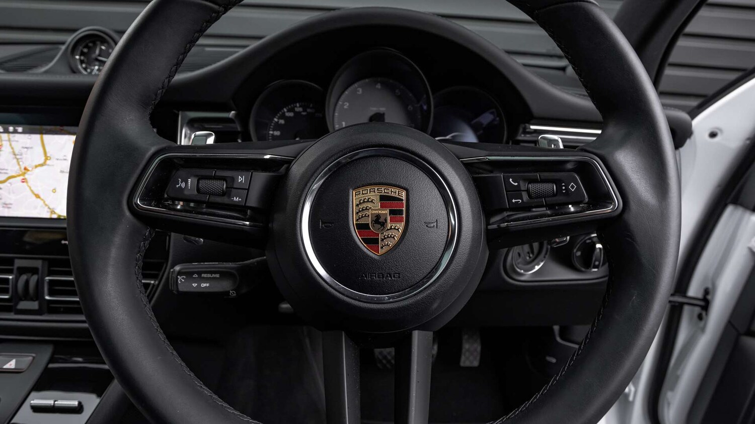 Used Porsche Macan 2025 for sale - 76252207: Photo 18