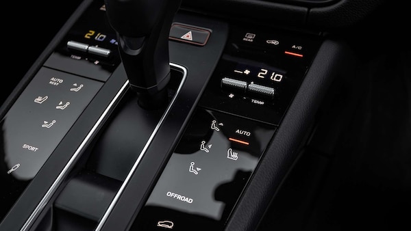 Used Porsche Macan 2025 for sale - 76252207: Photo 21