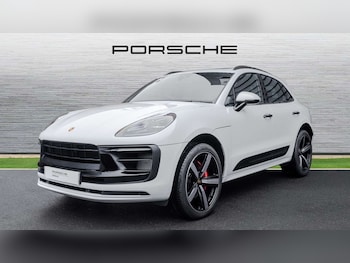 Used Porsche Macan 2025 for sale - 76252207: Photo 2