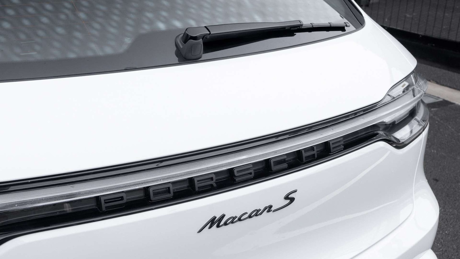 Used Porsche Macan 2025 for sale - 76252207: Photo 32