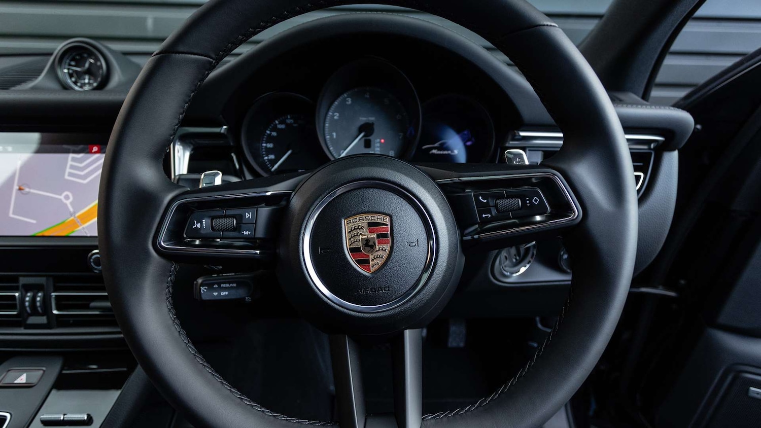 Used Porsche Macan 2025 for sale - 76789303: Photo 13