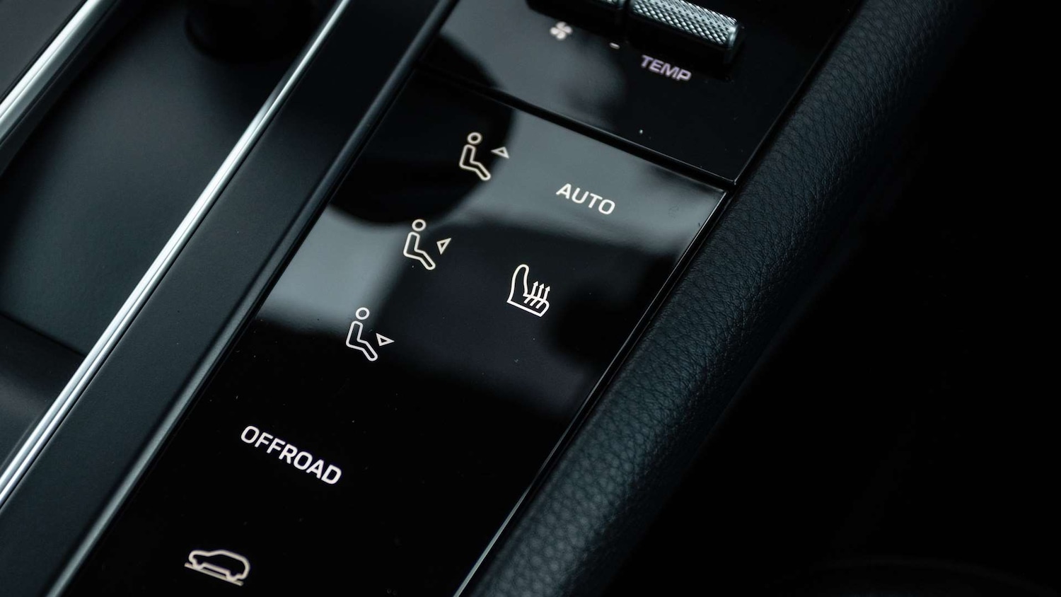 Used Porsche Macan 2025 for sale - 76789303: Photo 24