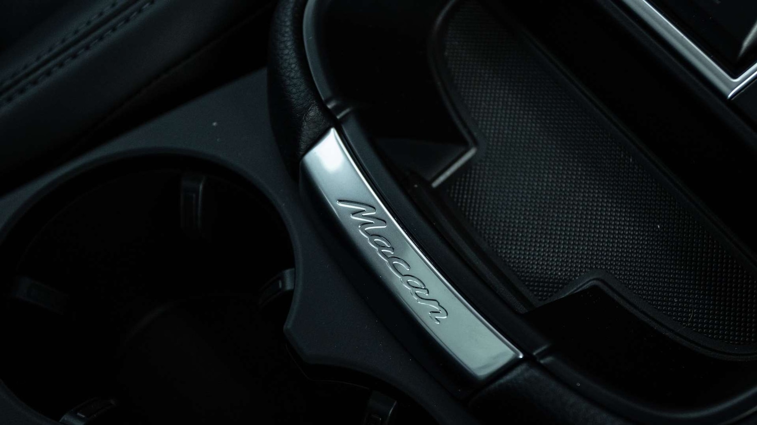 Used Porsche Macan 2025 for sale - 76789303: Photo 25