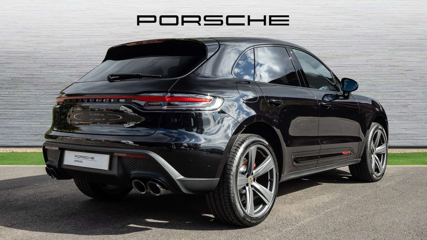 Used Porsche Macan 2025 for sale - 76789303: Photo 3