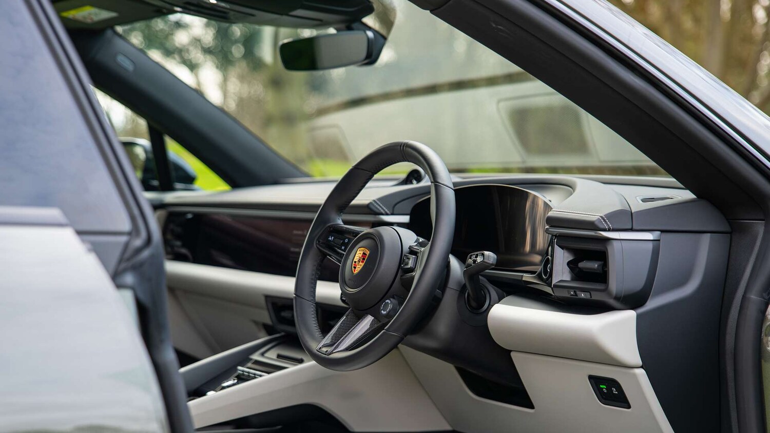 Used Porsche Macan 2025 for sale - 78051911: Photo 12