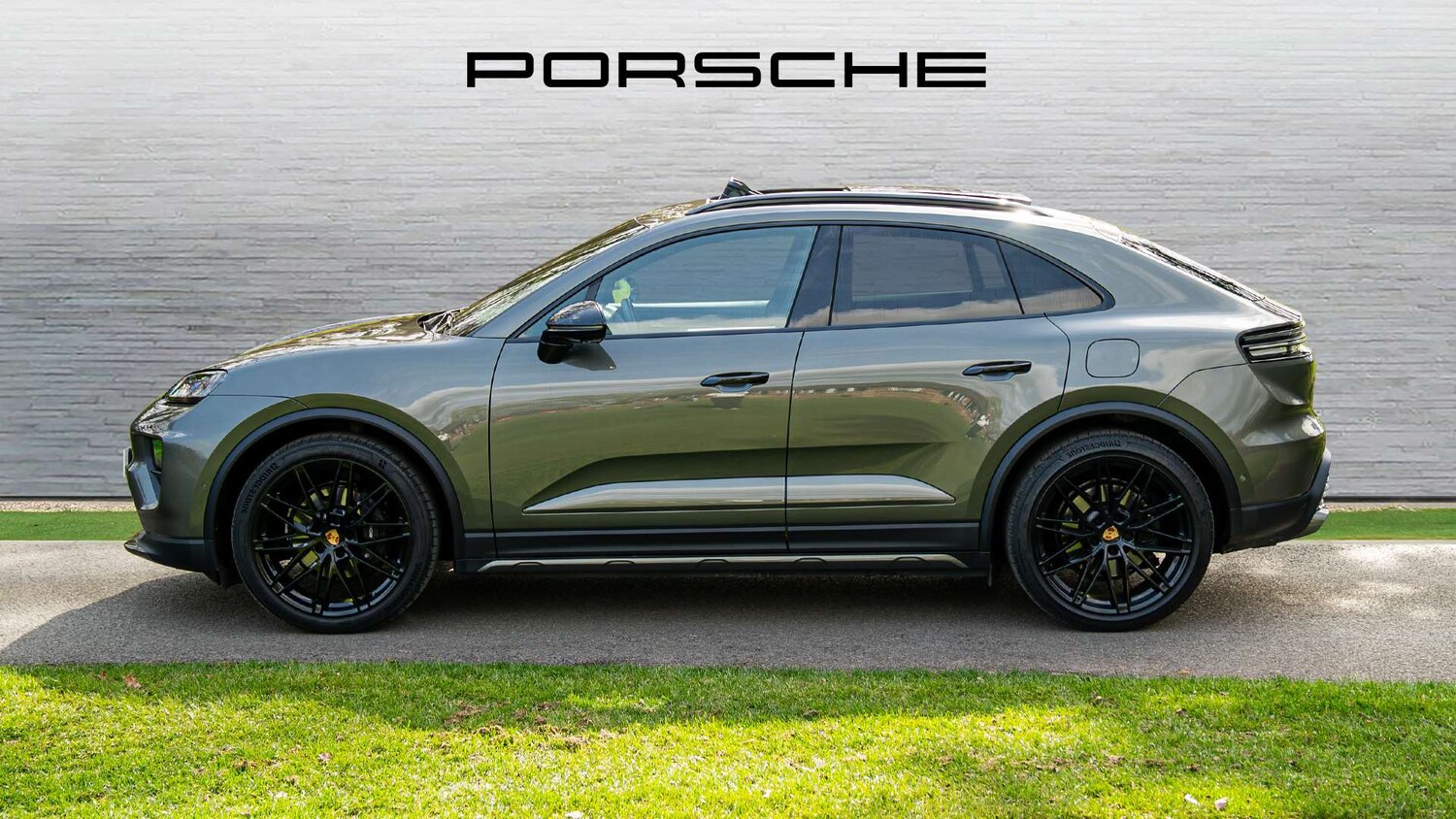 Used Porsche Macan 2025 for sale - 78051911: Photo 8