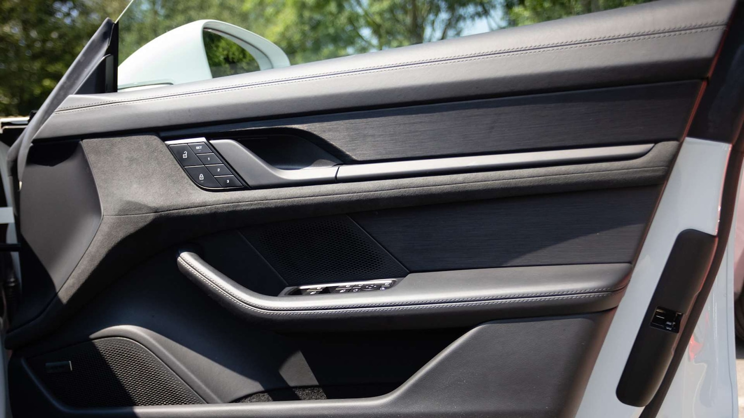 Used Porsche Taycan for sale - 77194463: Photo 27