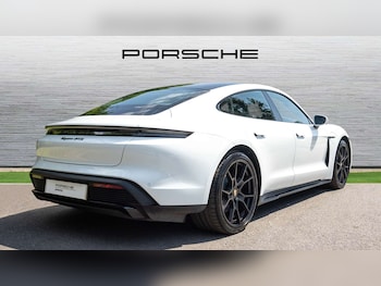 Used Porsche Taycan 2022 for sale - 77194463: Photo