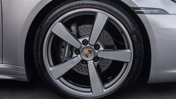Used Porsche 911 2024 for sale - 76191907: Photo 6