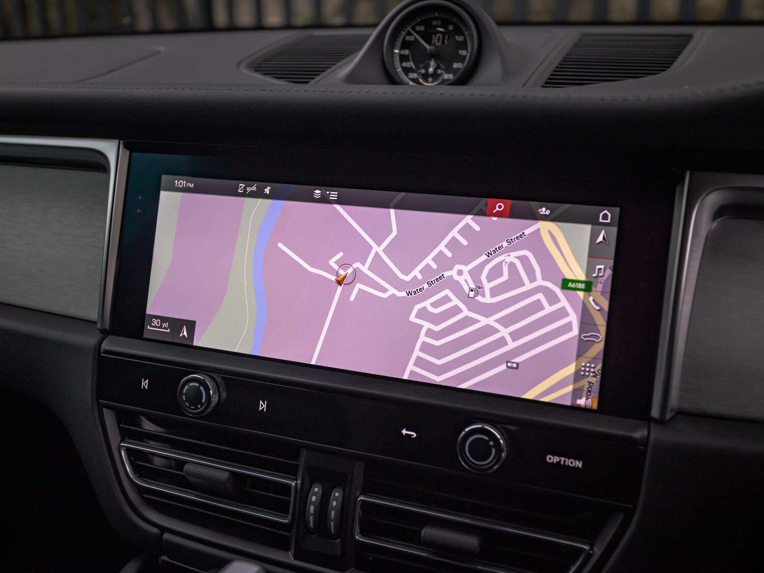 Used Porsche Macan 2023 for sale - 77686447: Photo 21