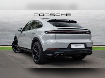 Used Porsche Cayenne 2025 for sale - 79428640: Photo