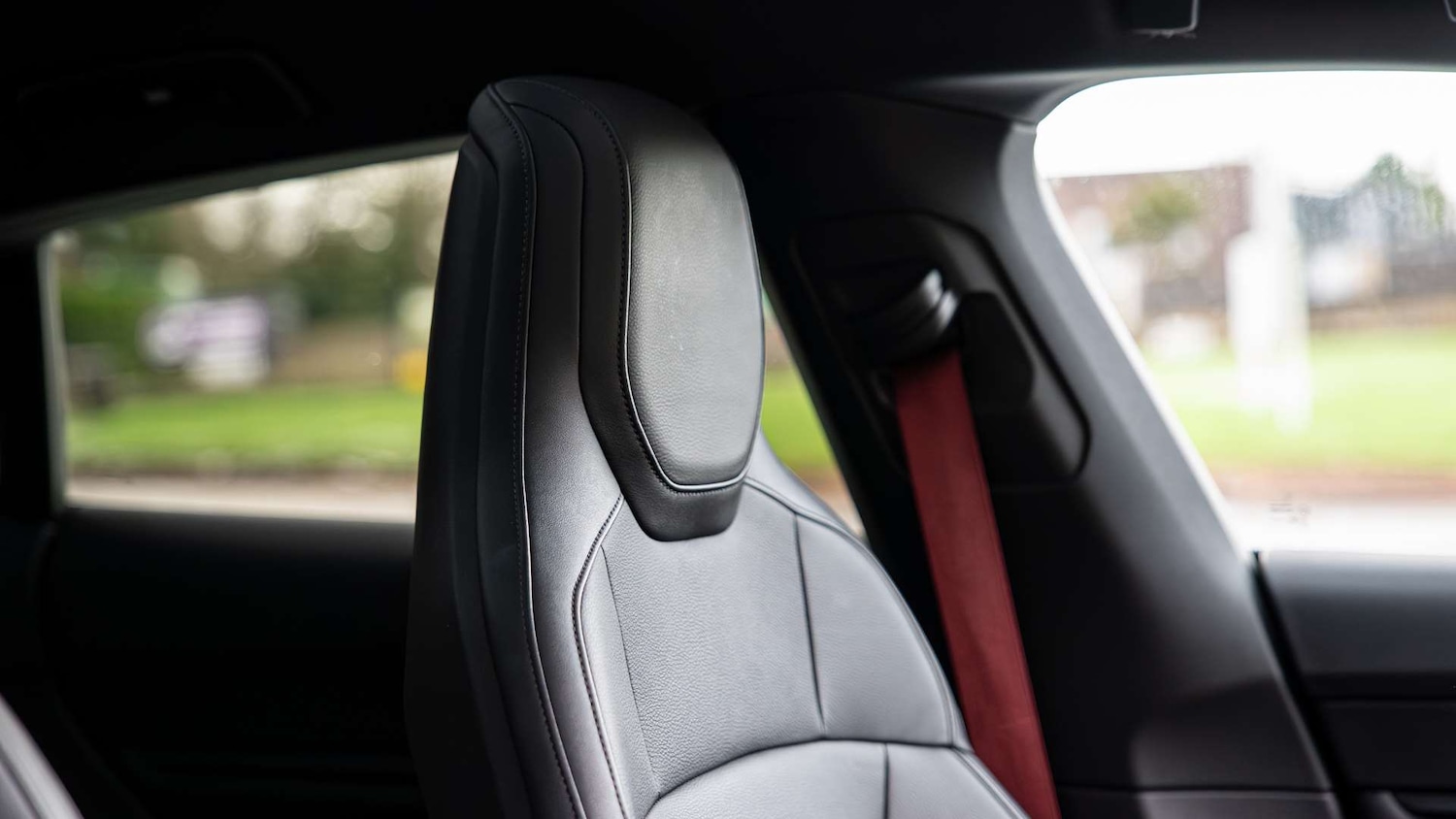 Used Porsche Taycan 2022 for sale - 77147364: Photo 18