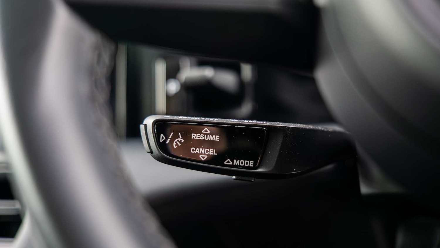 Used Porsche Taycan 2022 for sale - 77147364: Photo 26