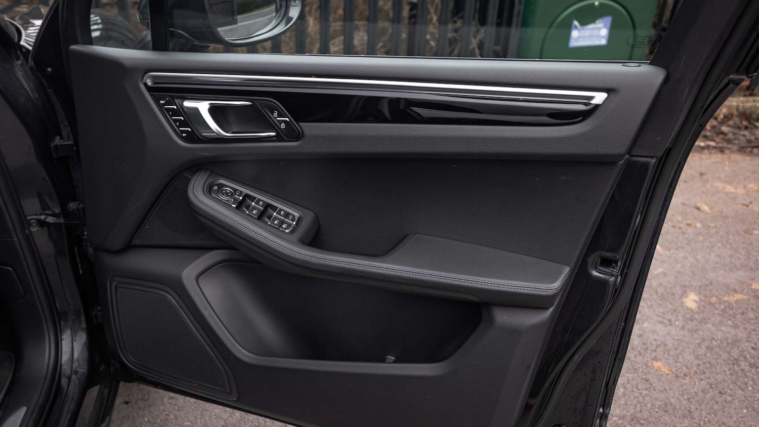 Used Porsche Macan 2022 for sale - 77112490: Photo 27