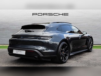 Used Porsche Taycan 2023 for sale - 75535330: Photo