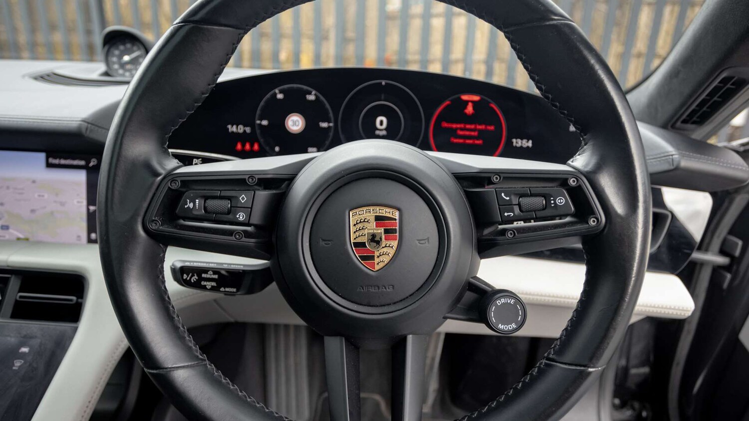 Used Porsche Taycan for sale - 77373742: Photo 12