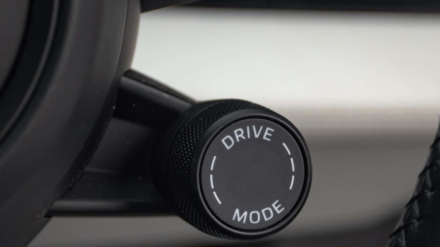 Used Porsche Taycan for sale - 77373742: Photo 25