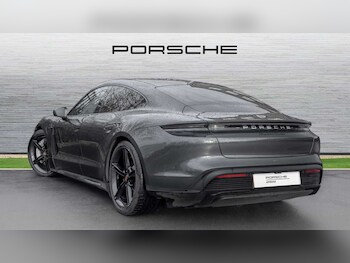 Used Porsche Taycan 2021 for sale - 77373742: Photo