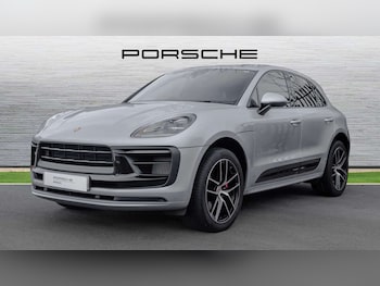 Used Porsche Macan 2023 for sale - 77076603: Photo