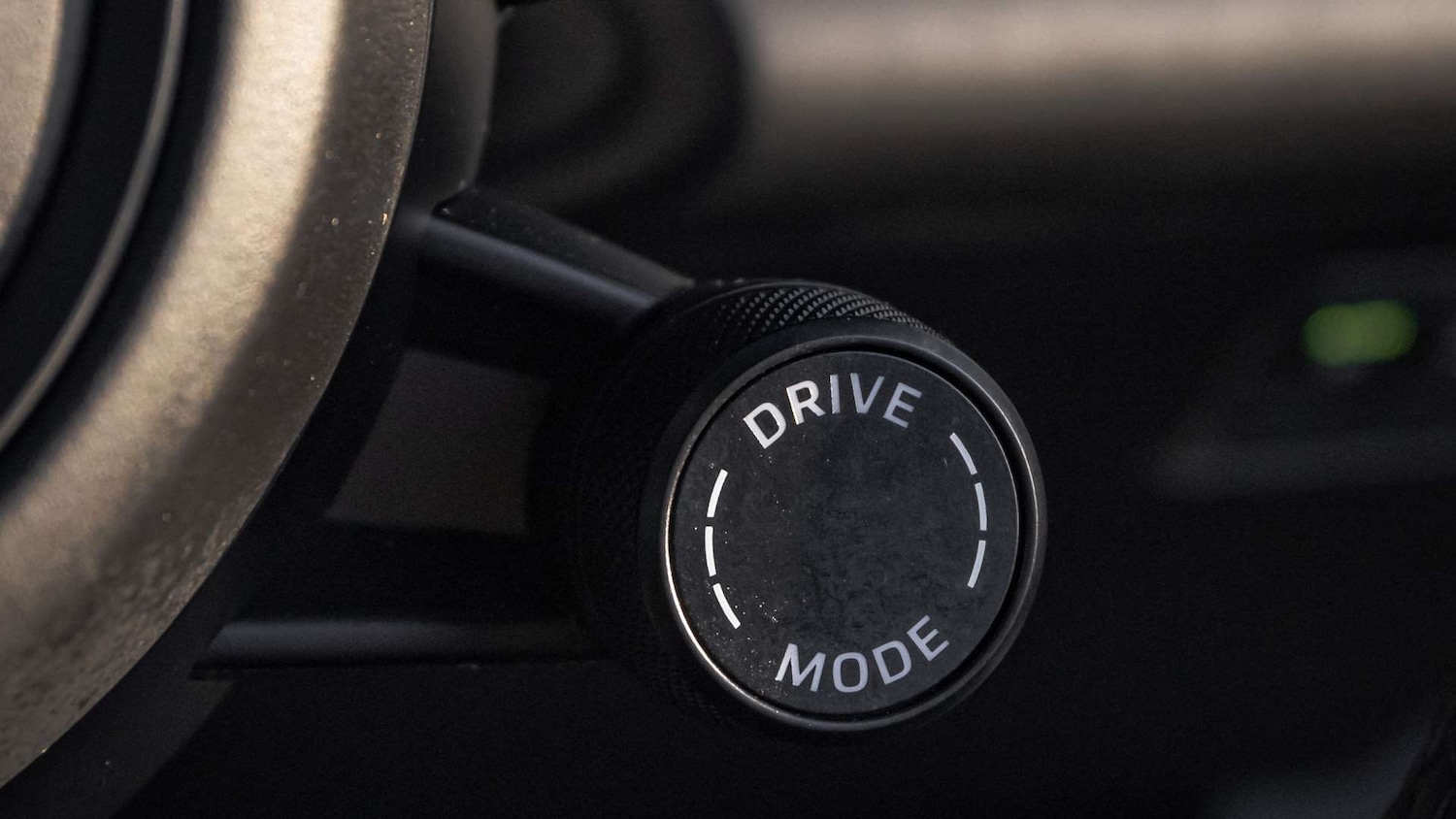 Used Porsche Macan 2025 for sale - 77164429: Photo 21