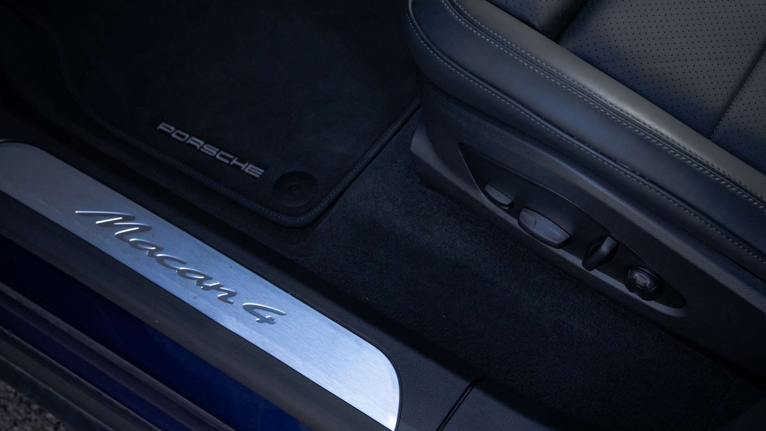 Used Porsche Macan 2025 for sale - 77164429: Photo 29