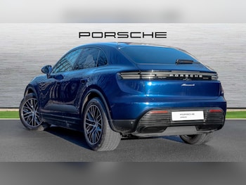 Used Porsche Macan 2025 for sale - 77164429: Photo