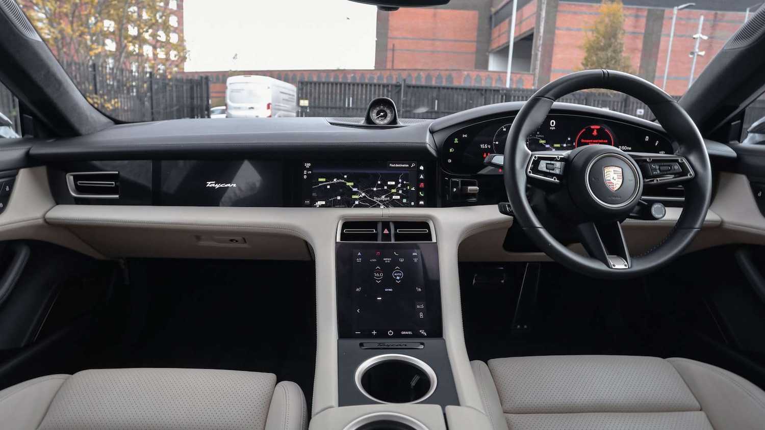 Used Porsche Taycan 2023 for sale - 76774163: Photo 11