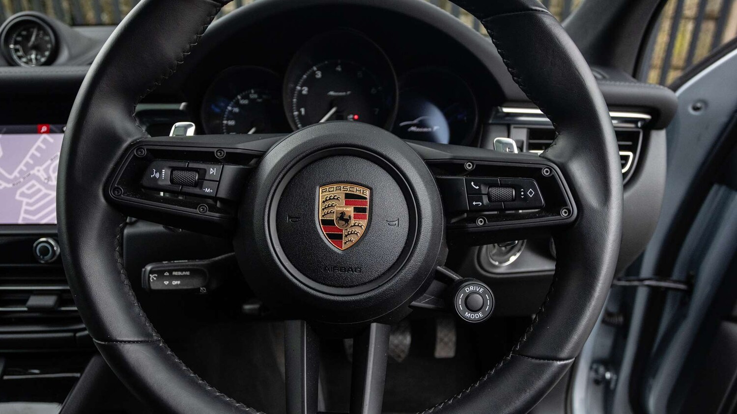 Used Porsche Macan for sale - 78104123: Photo 19