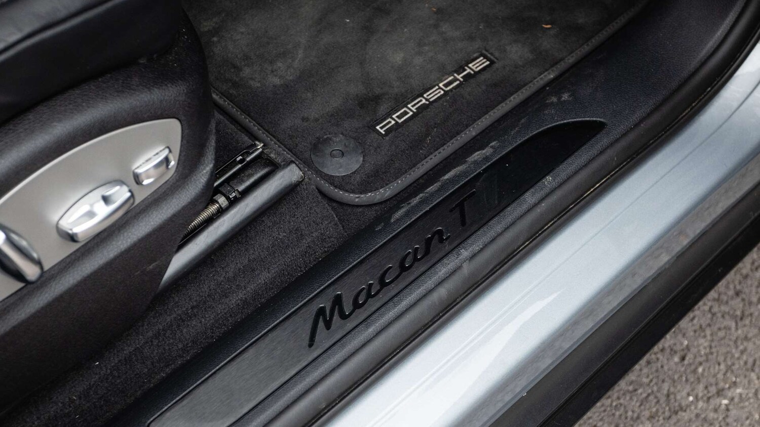 Used Porsche Macan for sale - 78104123: Photo 34