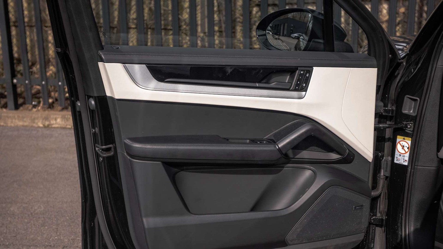 Used Porsche Cayenne 2025 for sale - 78010567: Photo 30