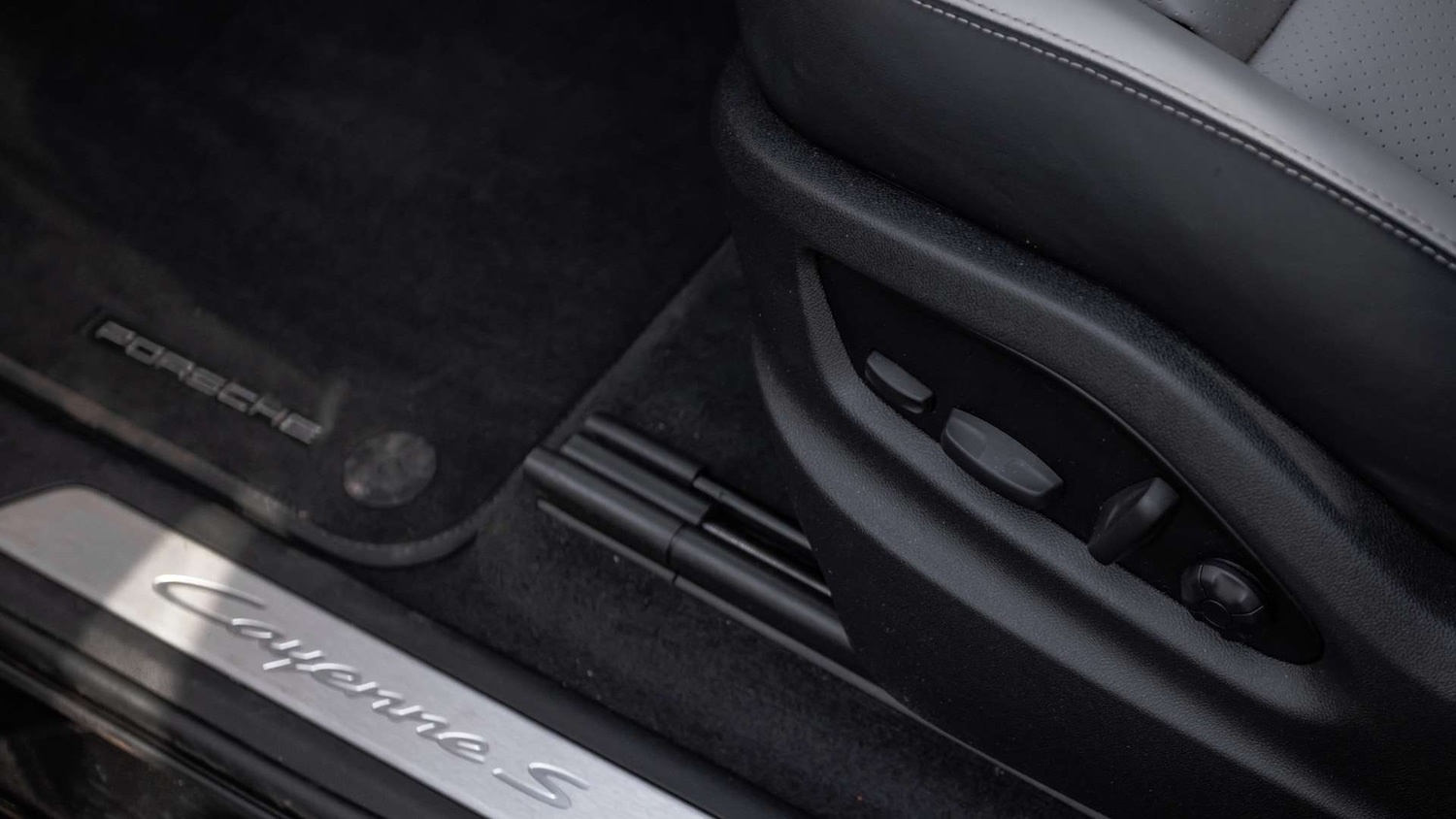 Used Porsche Cayenne 2025 for sale - 78010567: Photo 33