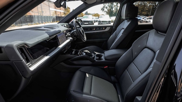 Used Porsche Cayenne 2025 for sale - 75496730: Photo 14