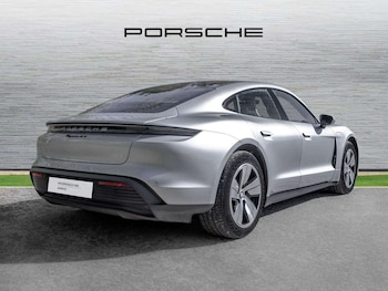 Used Porsche Taycan 2021 for sale - 78010015: Photo