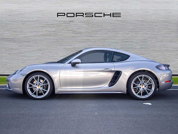 Used Porsche Other 2018 for sale - 76329243: Photo 2