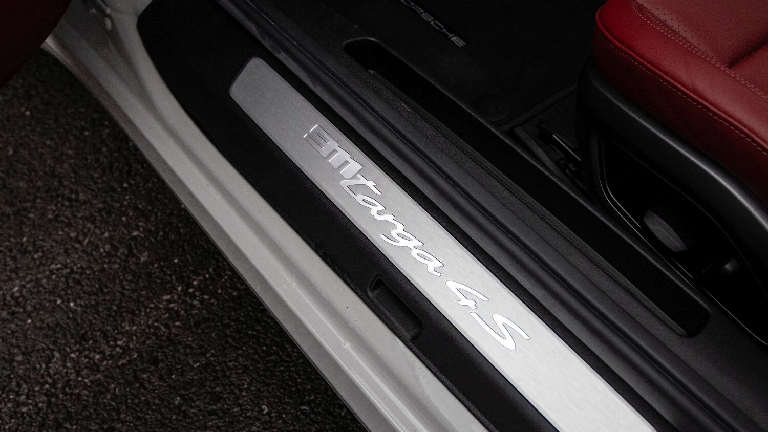 Used Porsche 911 2024 for sale - 77842383: Photo 16