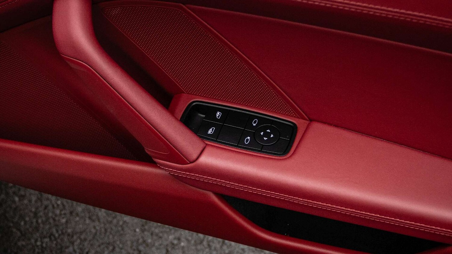 Used Porsche 911 2024 for sale - 77842383: Photo 21