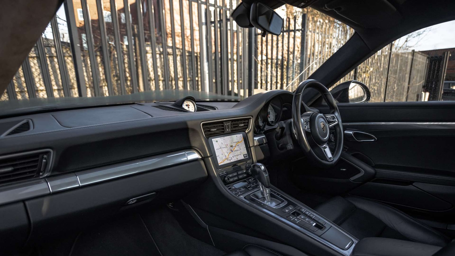 Used Porsche 911 2017 for sale - 76915988: Photo 5