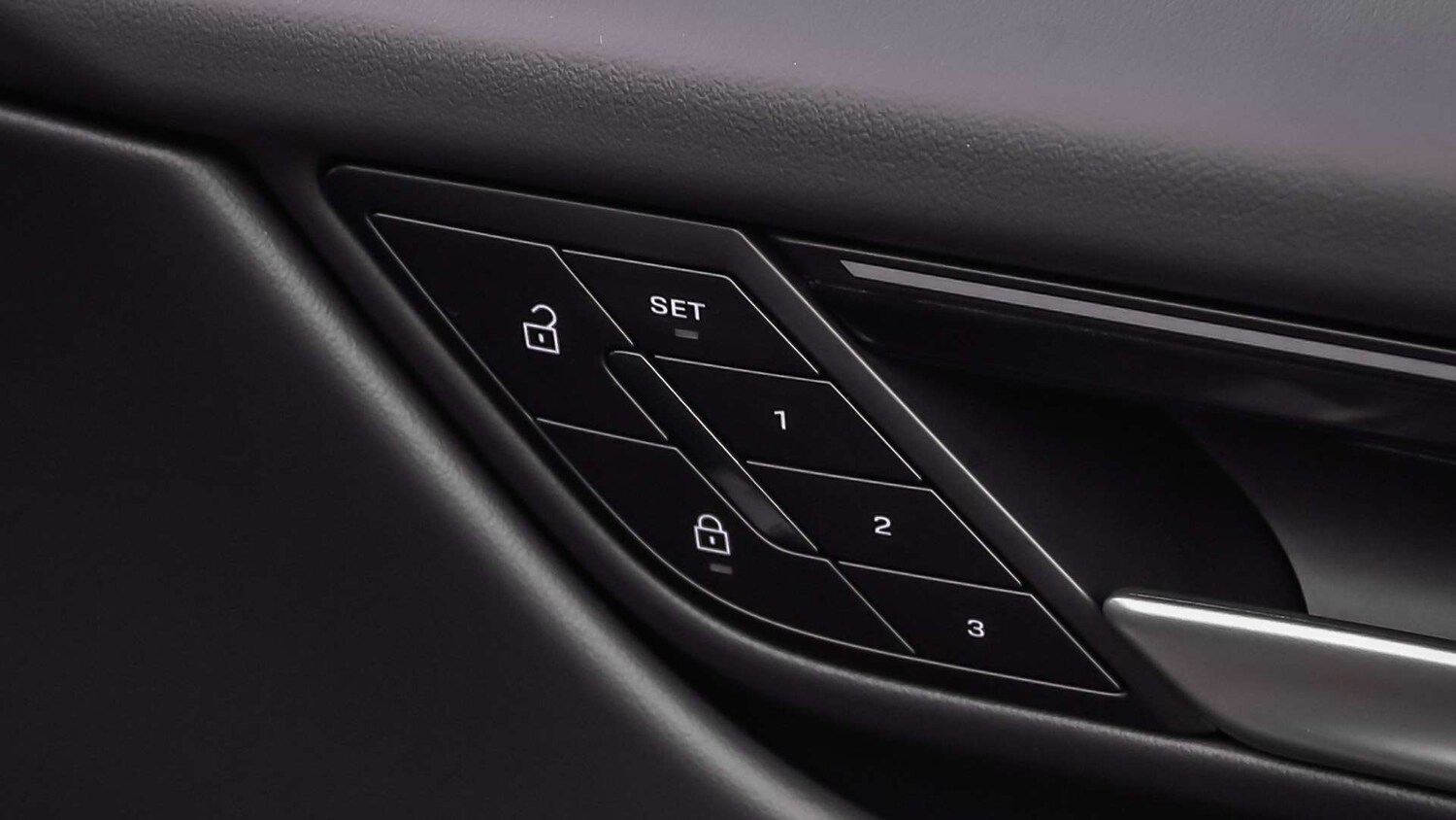 Used Porsche Macan 2025 for sale - 78010009: Photo 26