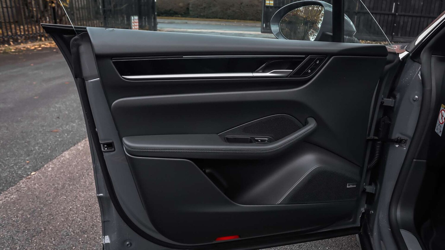 Used Porsche Macan 2025 for sale - 78010009: Photo 29