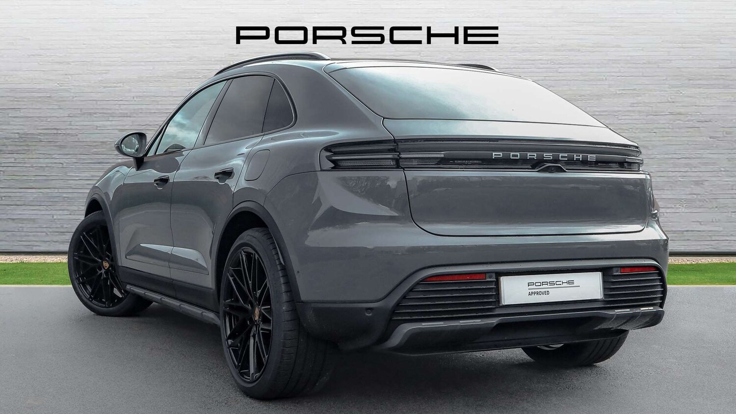 Used Porsche Macan 2025 for sale - 78010009: Photo 4