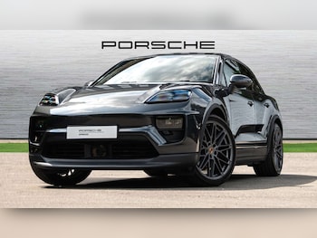 Used Porsche Macan 2025 for sale - 76242612: Photo 2