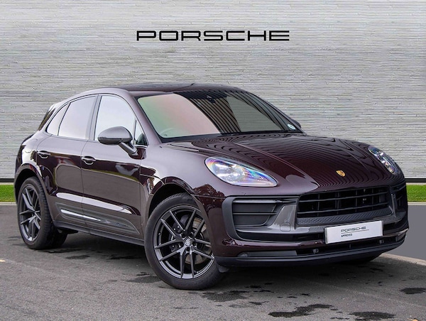 Used Porsche Macan 2023 for sale - 76242419: Photo 1