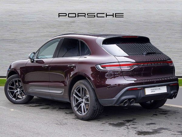Used Porsche Macan 2023 for sale - 76242419: Photo 3